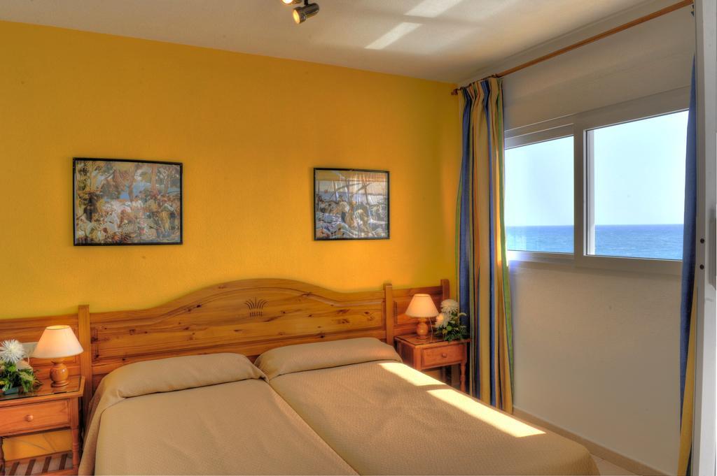 Apartamentos La Mirage La Manga del Mar Menor Rom bilde
