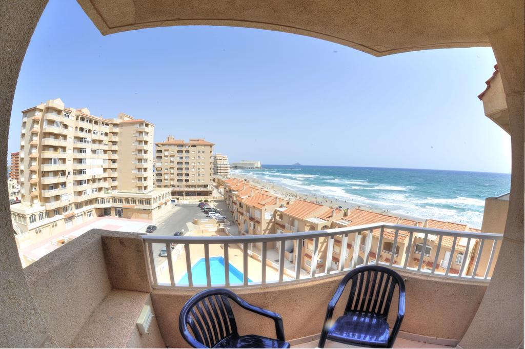 Apartamentos La Mirage La Manga del Mar Menor Rom bilde