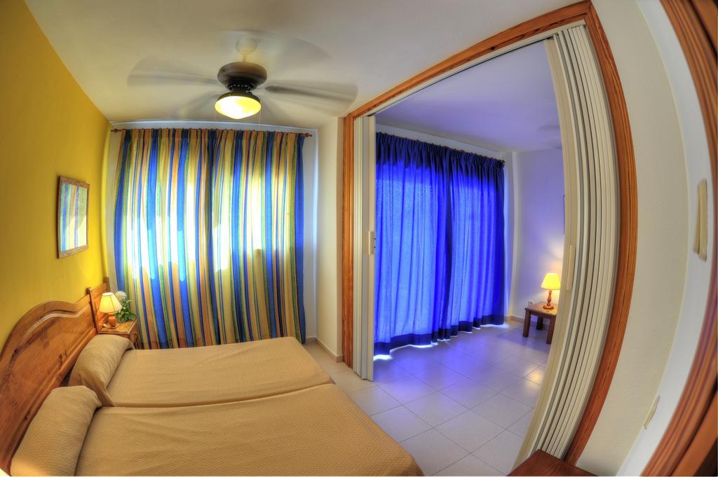 Apartamentos La Mirage La Manga del Mar Menor Rom bilde